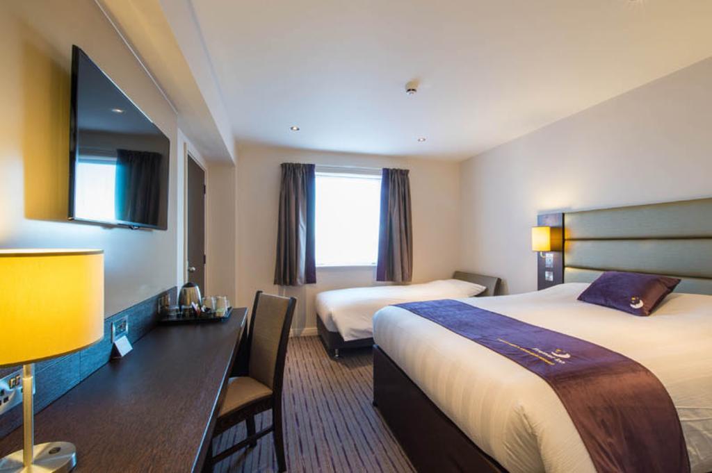 Premier Inn London Romford Central Værelse billede